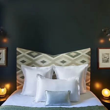 Maison Malesherbes Hotel